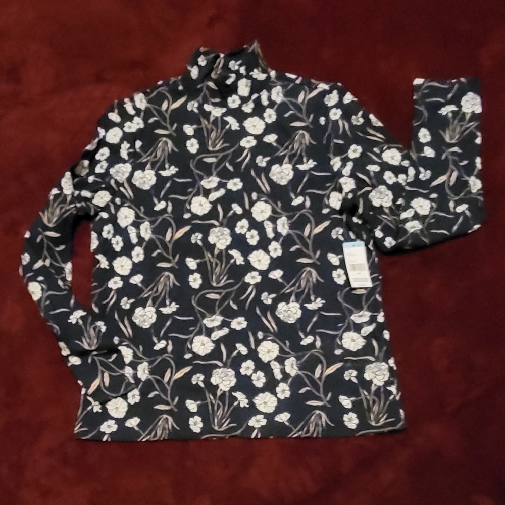 Women's mock turtle neck, petite small